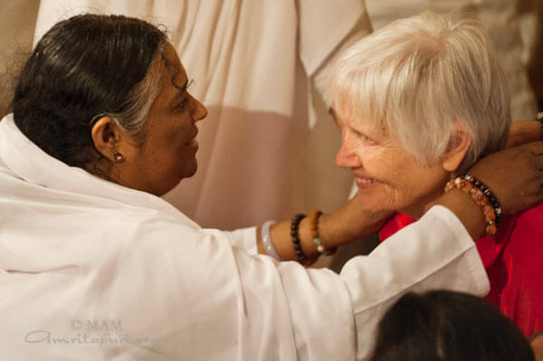 Amma giving darshan in Los Angeles