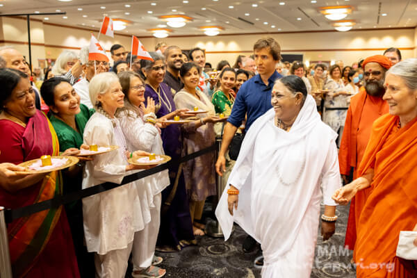 Amma’s 2024 North America Yatra